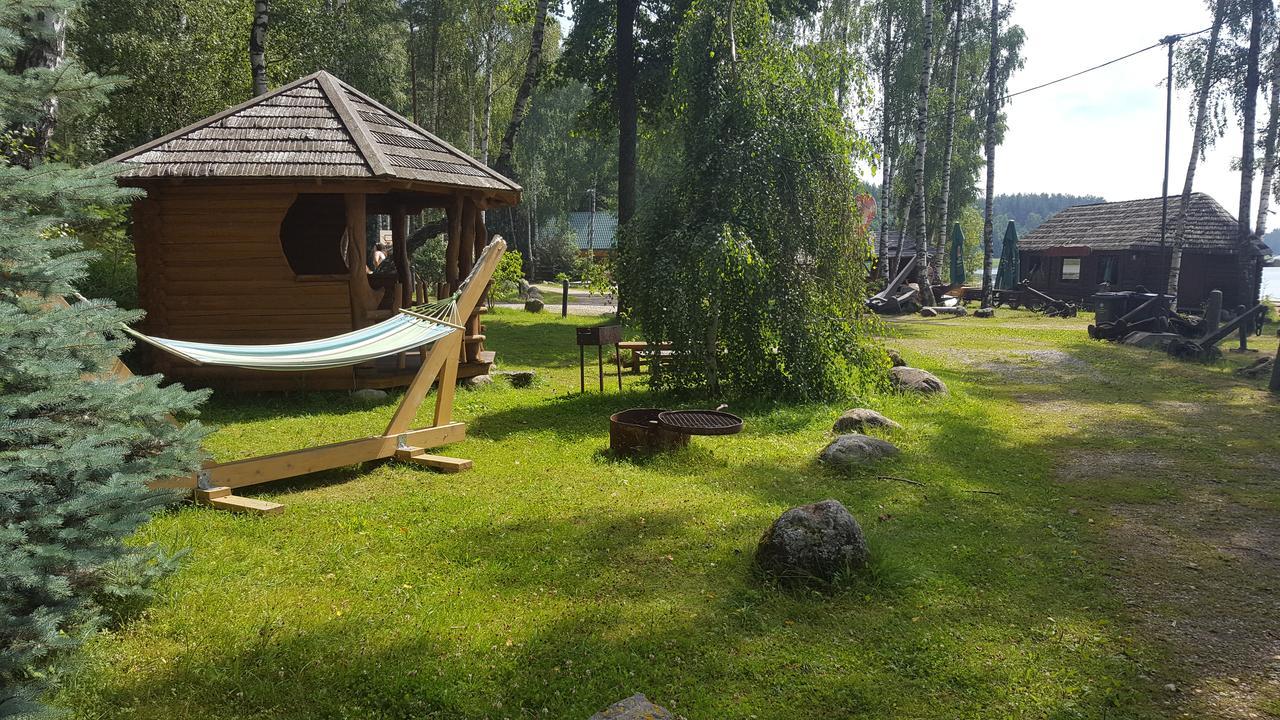 Atputas Komplekss Lilaste Exteriör bild