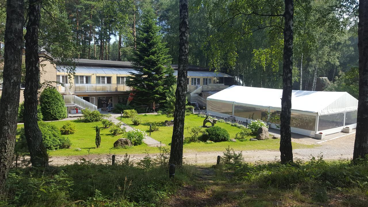 Atputas Komplekss Lilaste Exteriör bild